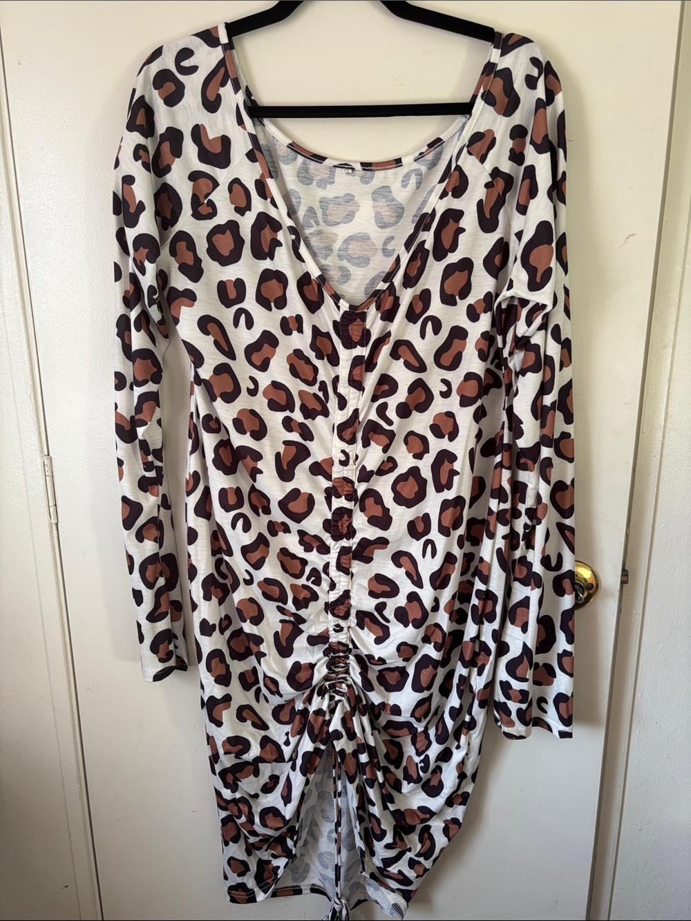 V-Neck Long Sleeve Leopard Ruched Dress - White/Brown